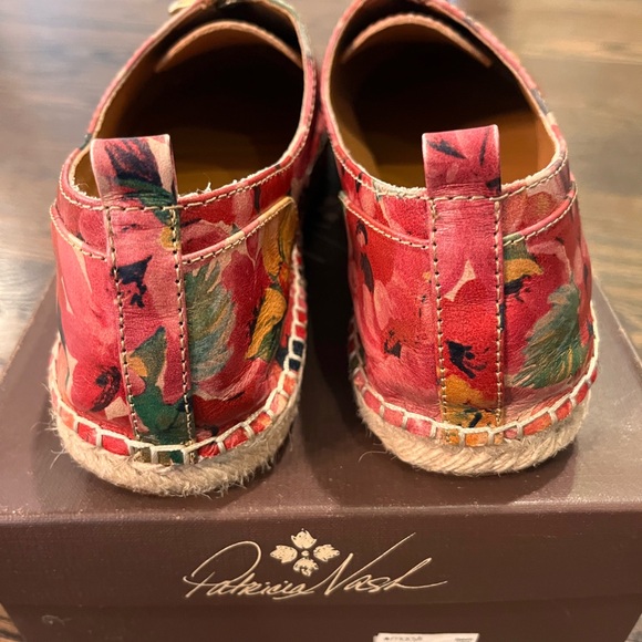 Patricia Nash Eva Spring Colored Shoes - Picture 3 of 6